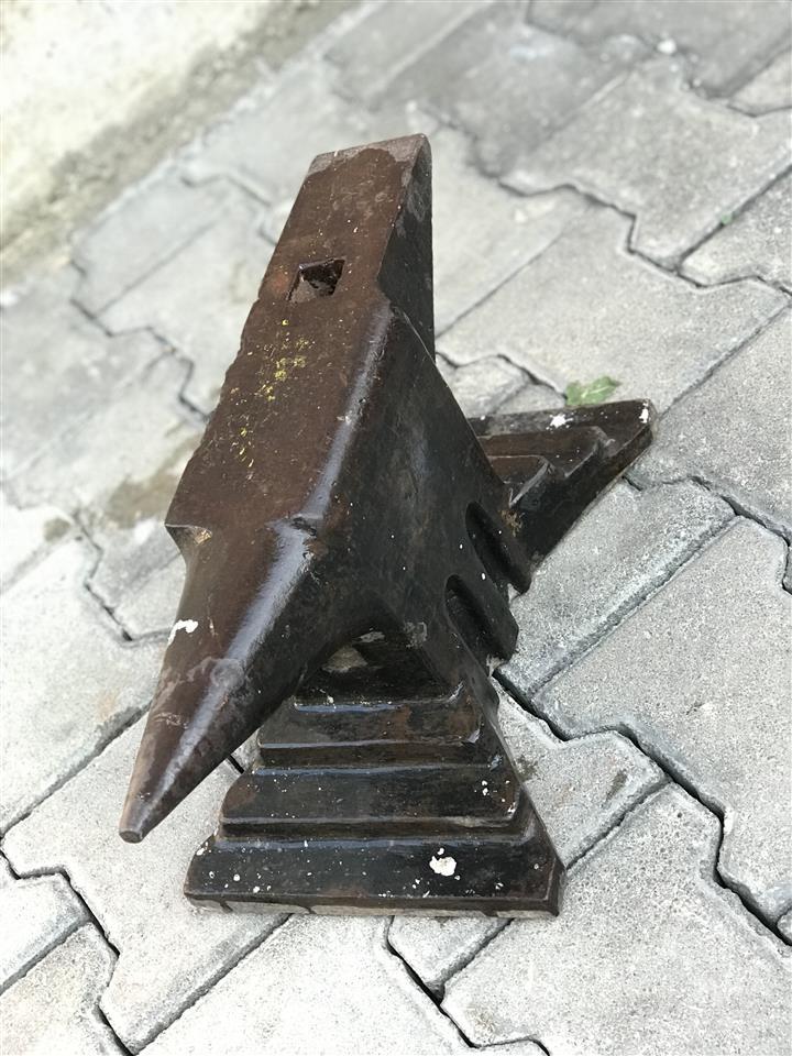 KULLË-