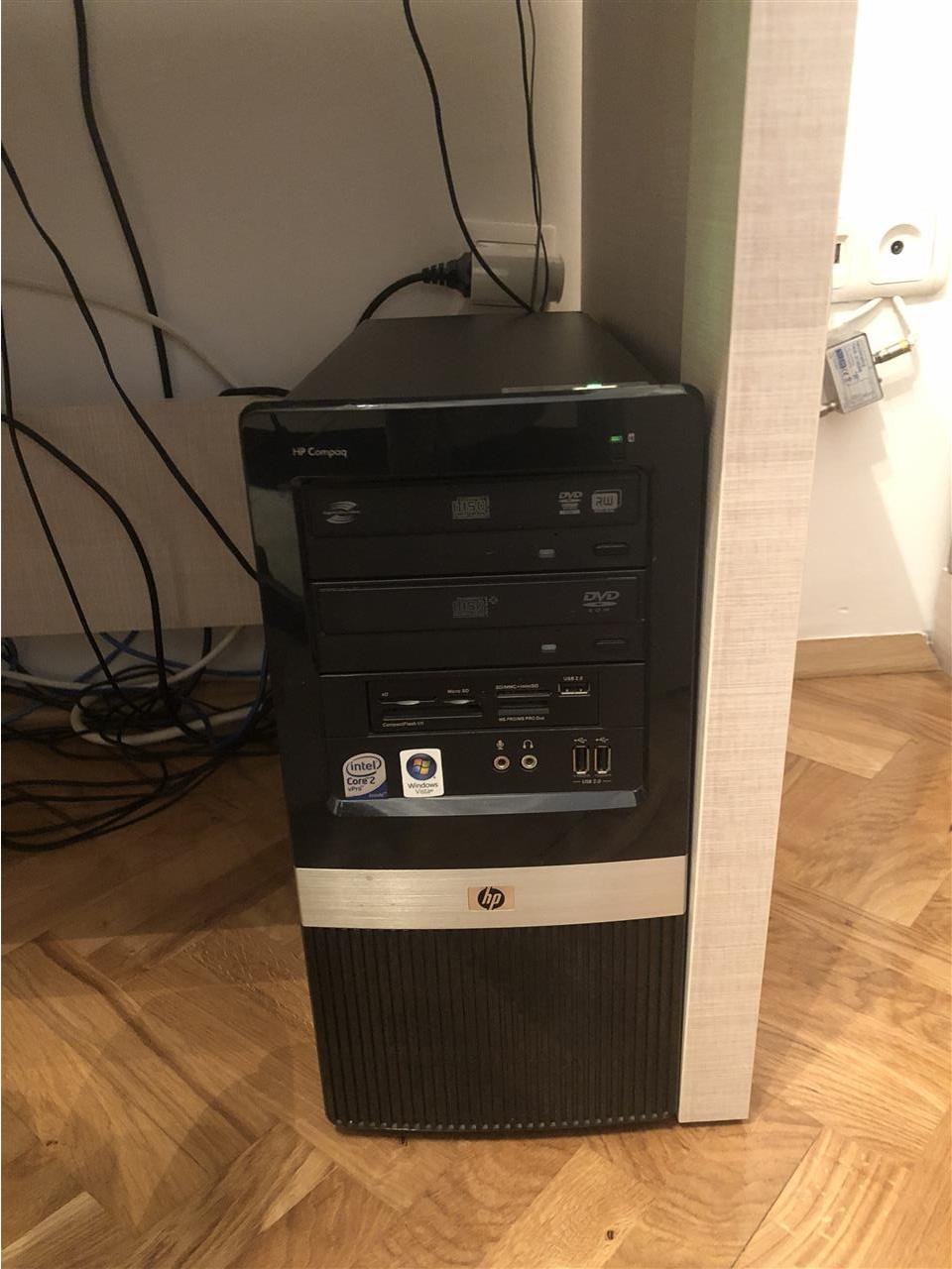HP-Compaq-DX2420-Microtower