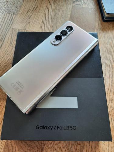 Samsung Fold 3