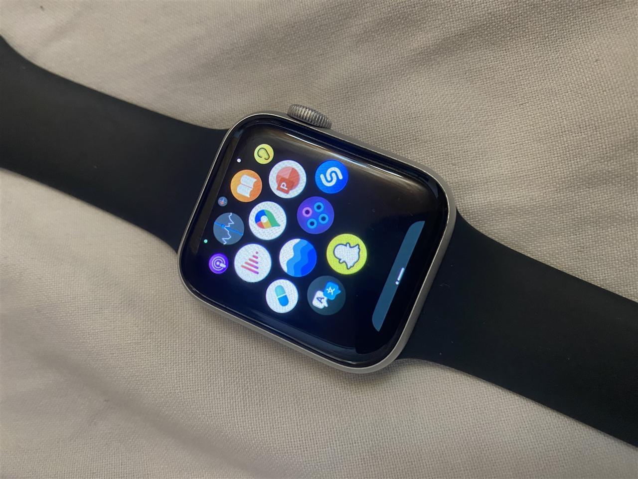 Shitet-apple-Watch