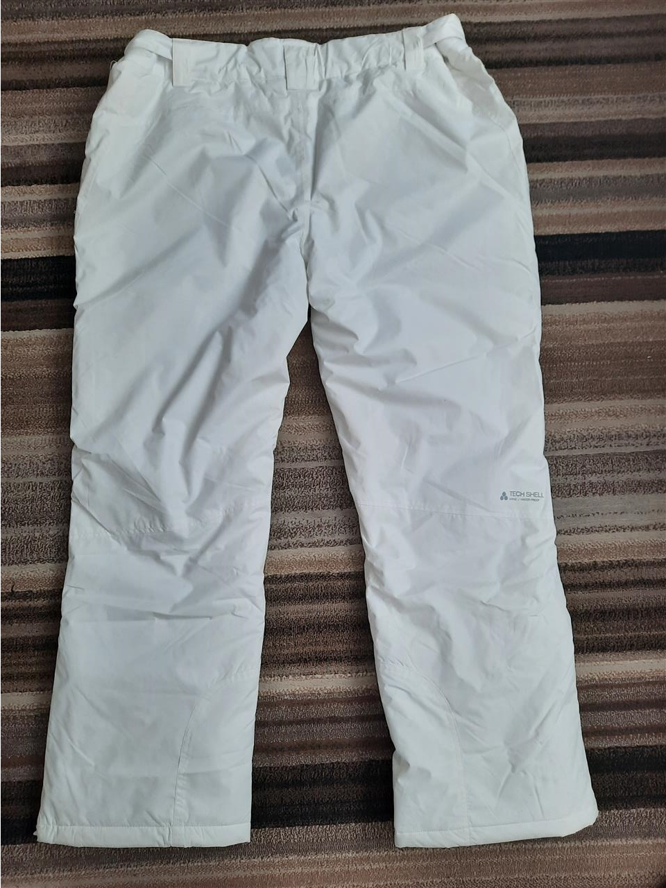 Pantolla-per-ski-