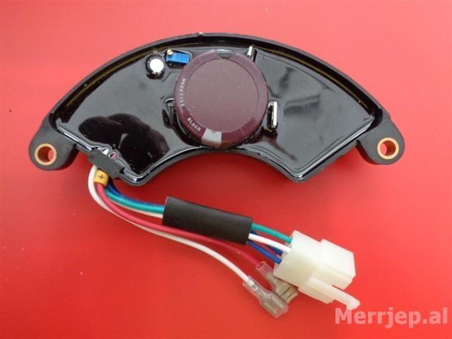 AVR 450V 680UF