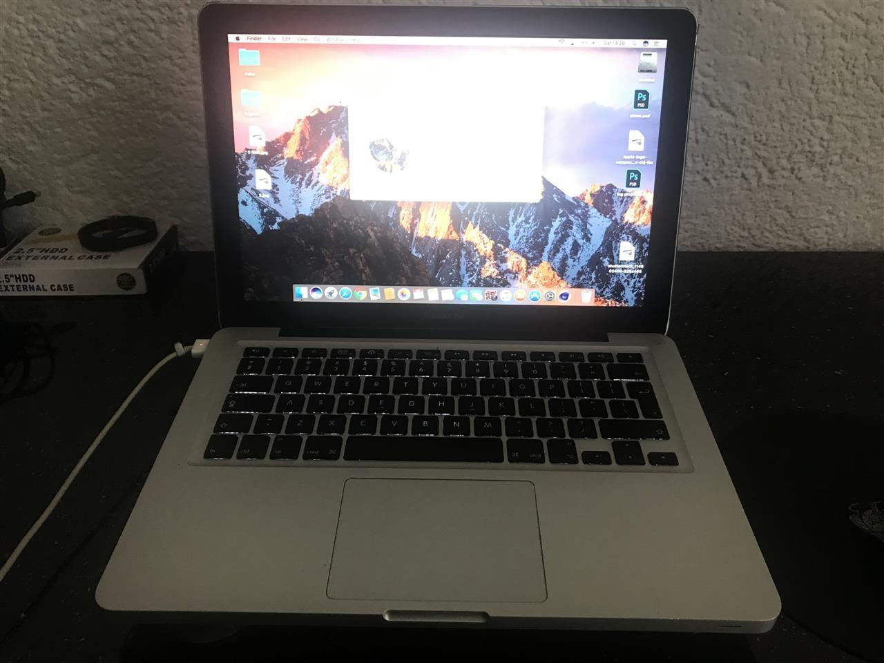 Macbook-Pro