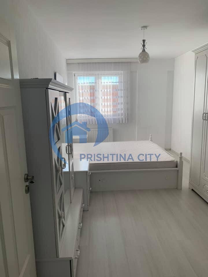 -Qira-Banes-Moderne-ne-Fushe-Kosove-te-Rrota