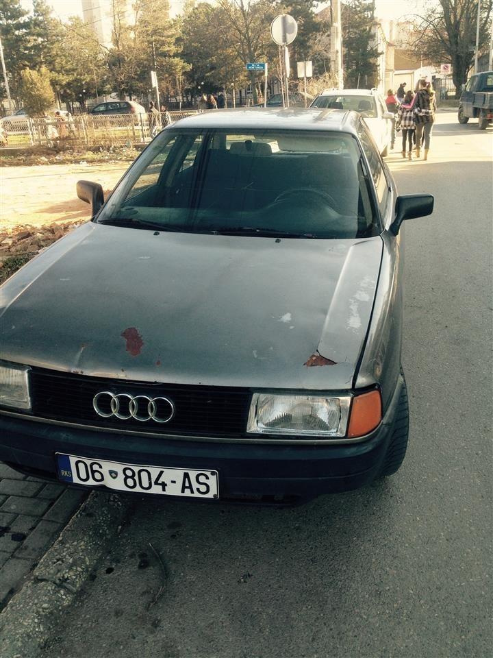 Audi-80-benzin-plin