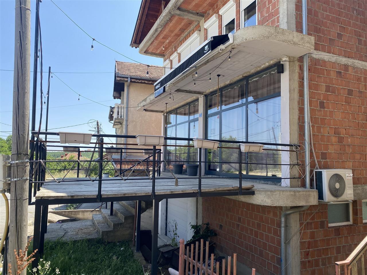 Leshohet-lokali-me-qera-90m2-edhe-25m2-ka-terase