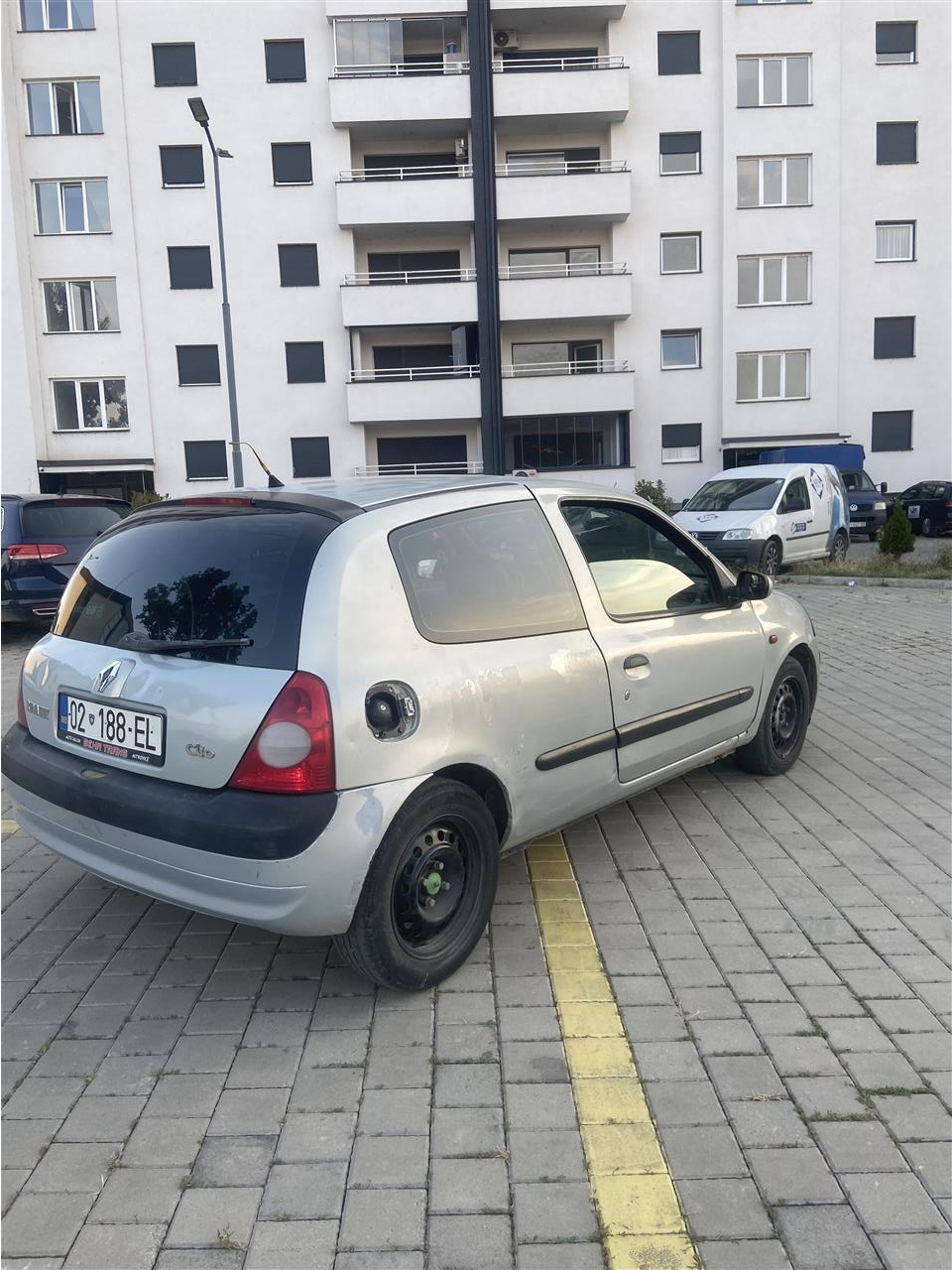 Shitet-Reno-Clio