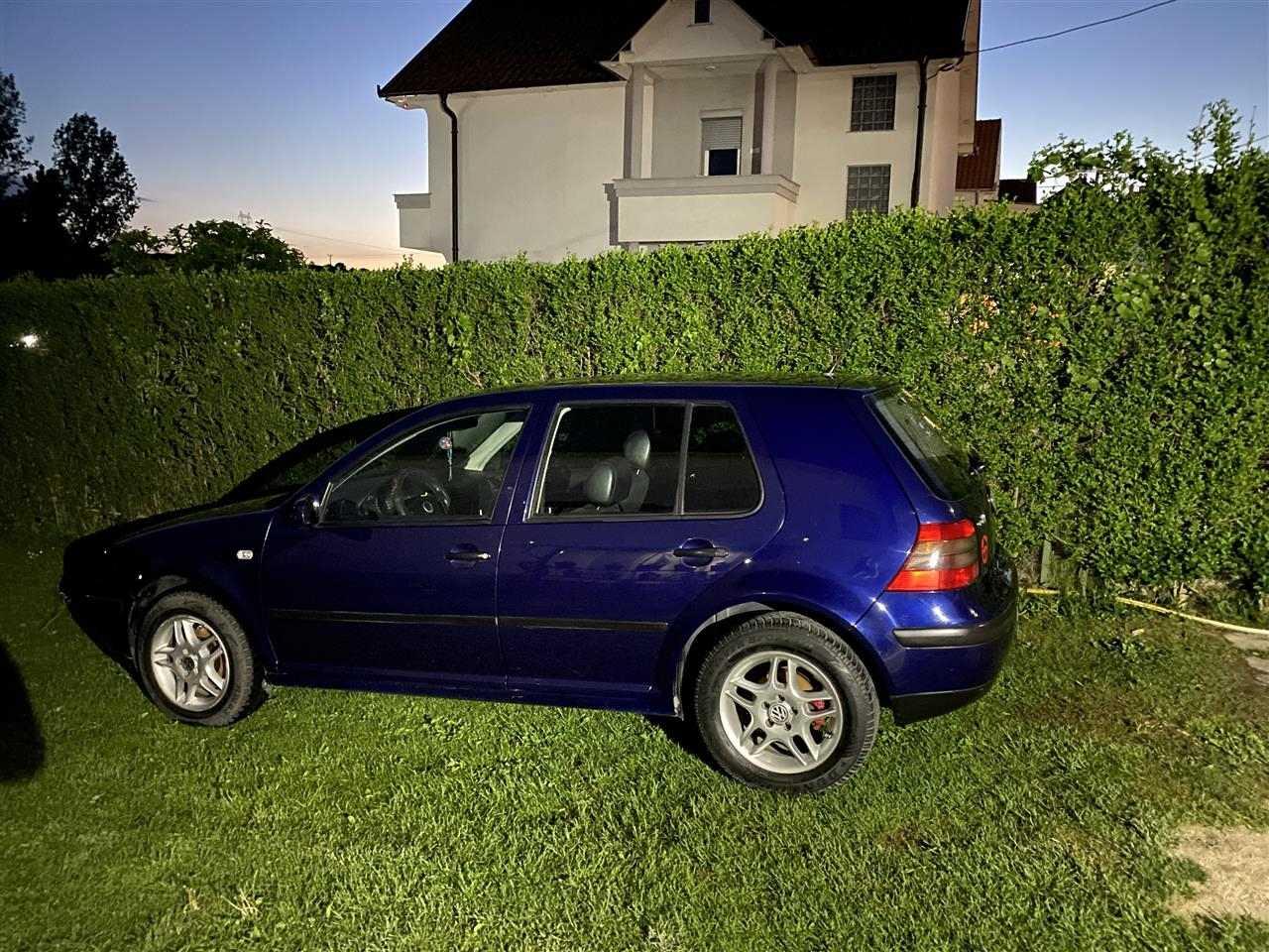 Golf-4