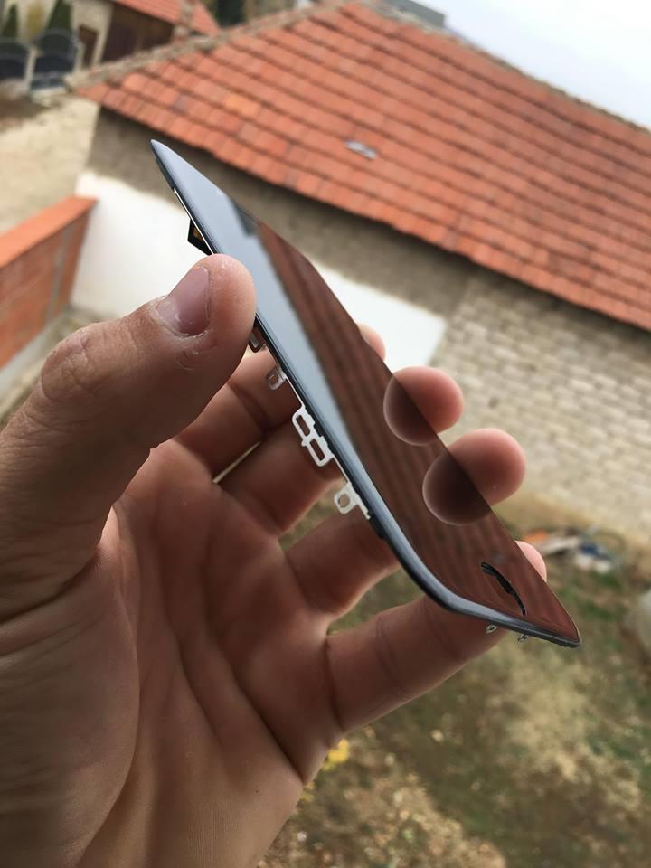 iPhone-6s-ekran