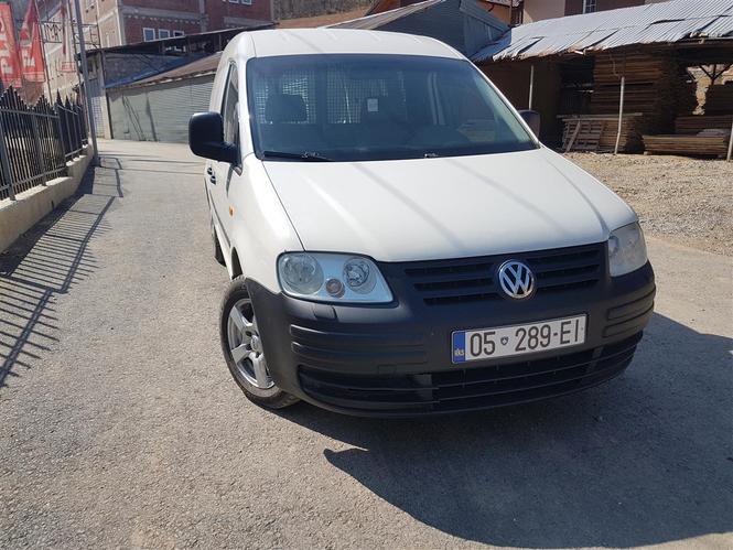 VW Caddy 