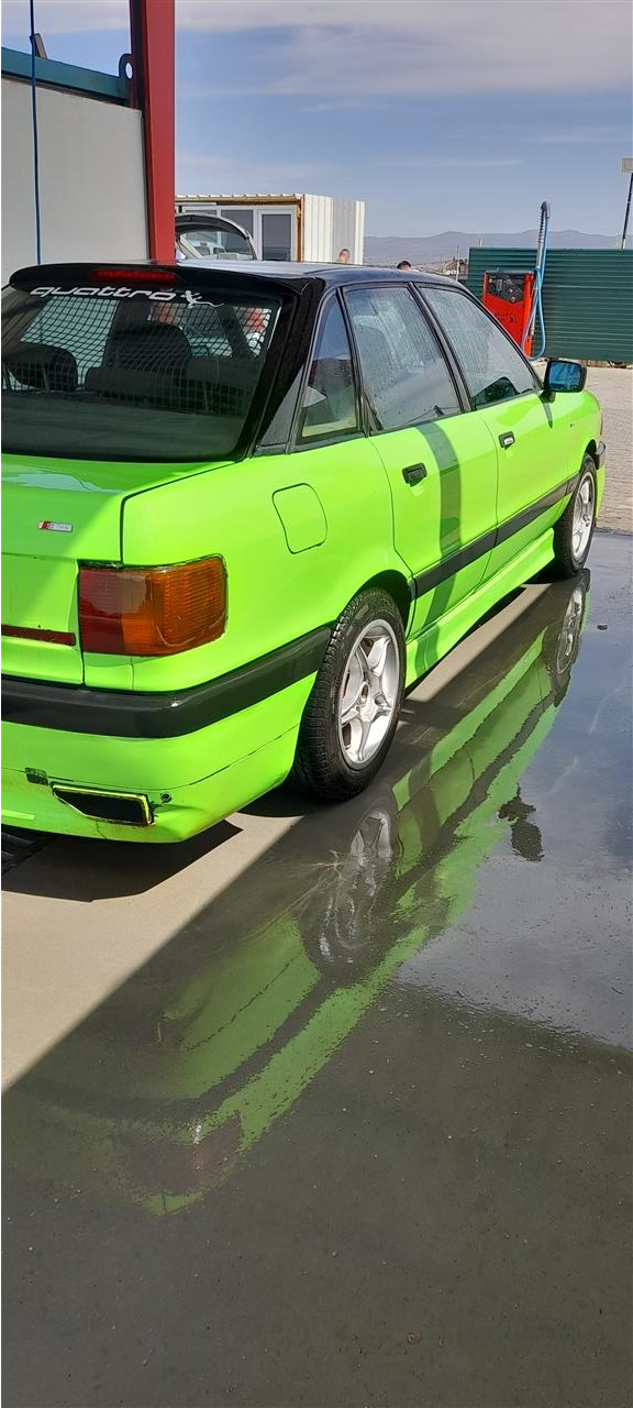 Audi-80-