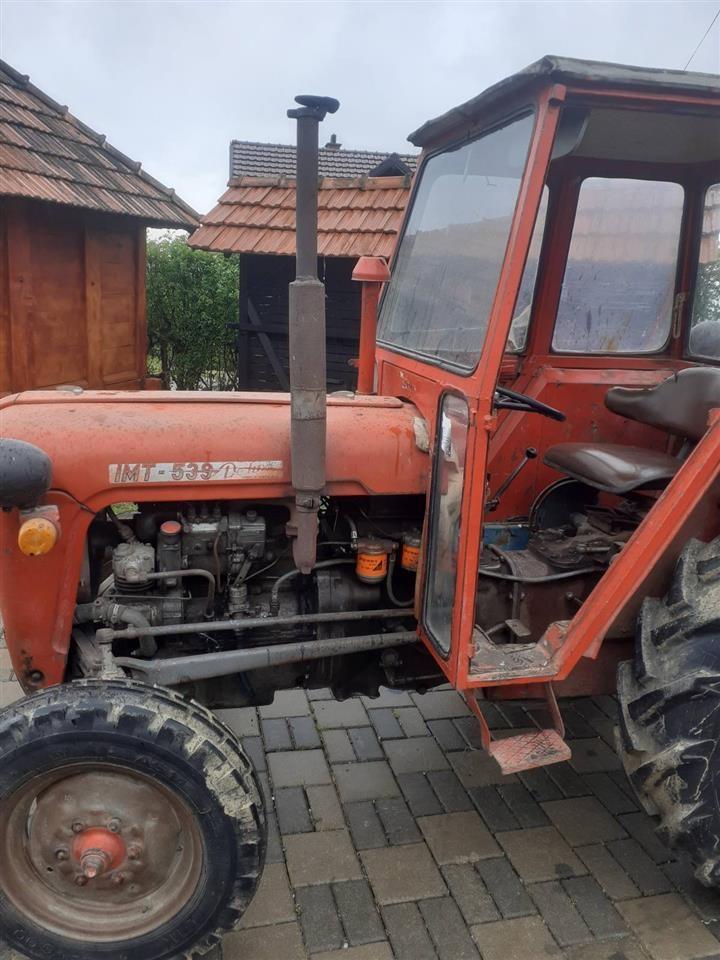 Traktor
