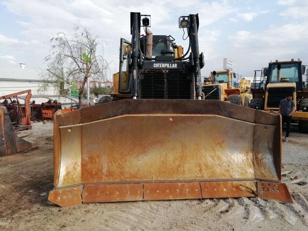 CATERPİLLAR-2009-D7R-2-MODEL-BULLDODER