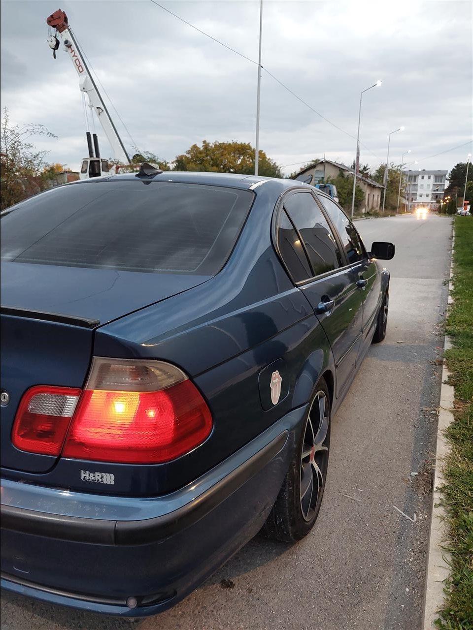 SHITET--BMW-M3-320D-E46