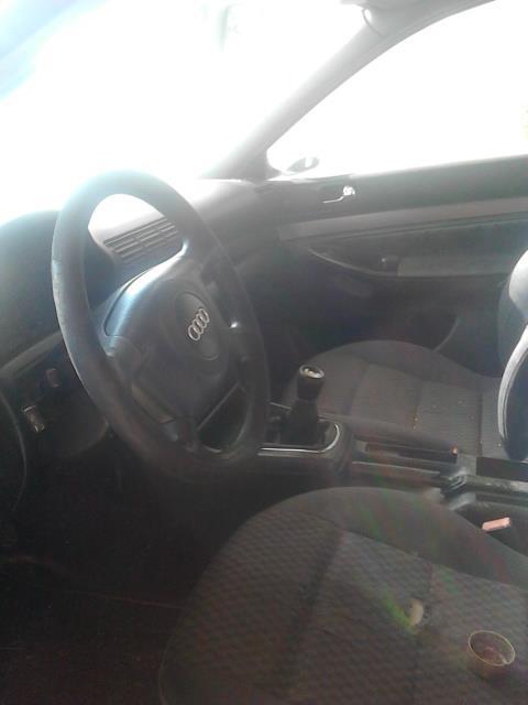 shes-audi-A4