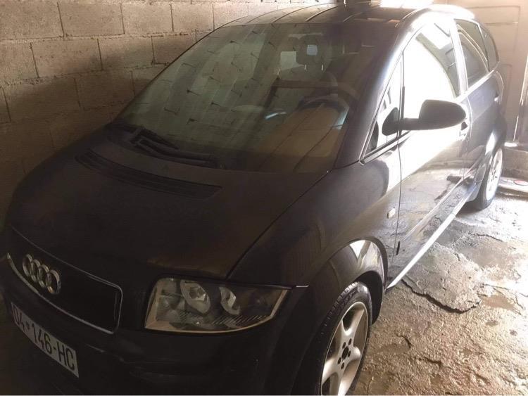 Audi-A2