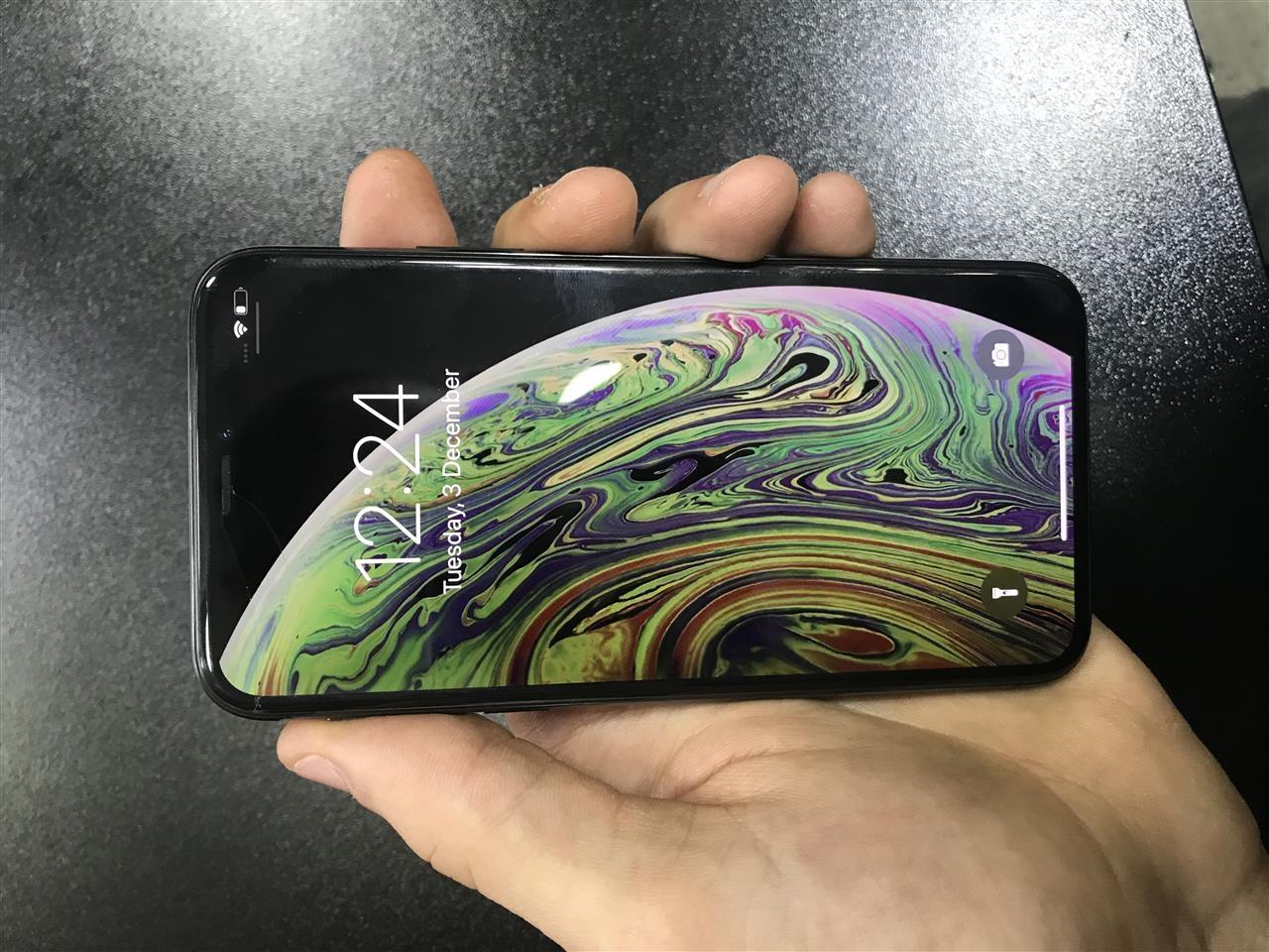 iPhone-XS