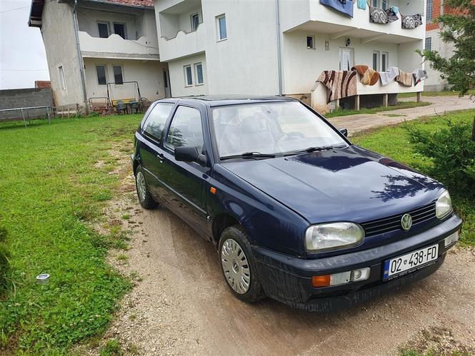 Golf 3 