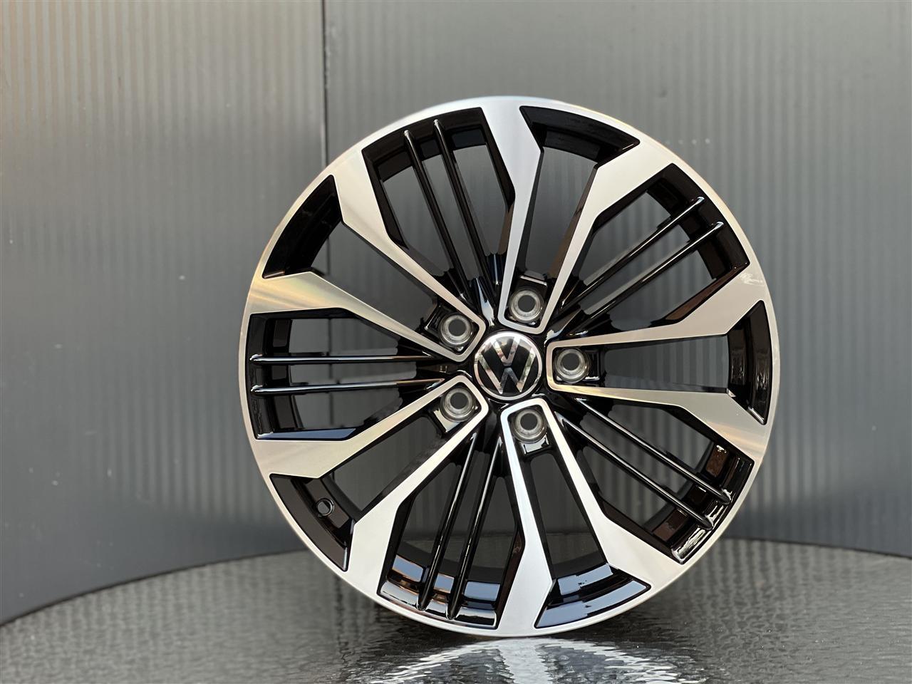 Fellne-17-Coll-Audi-Vw-GTI-2024