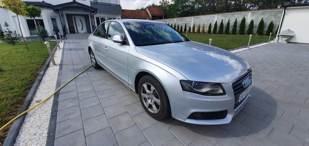 Audi-A4