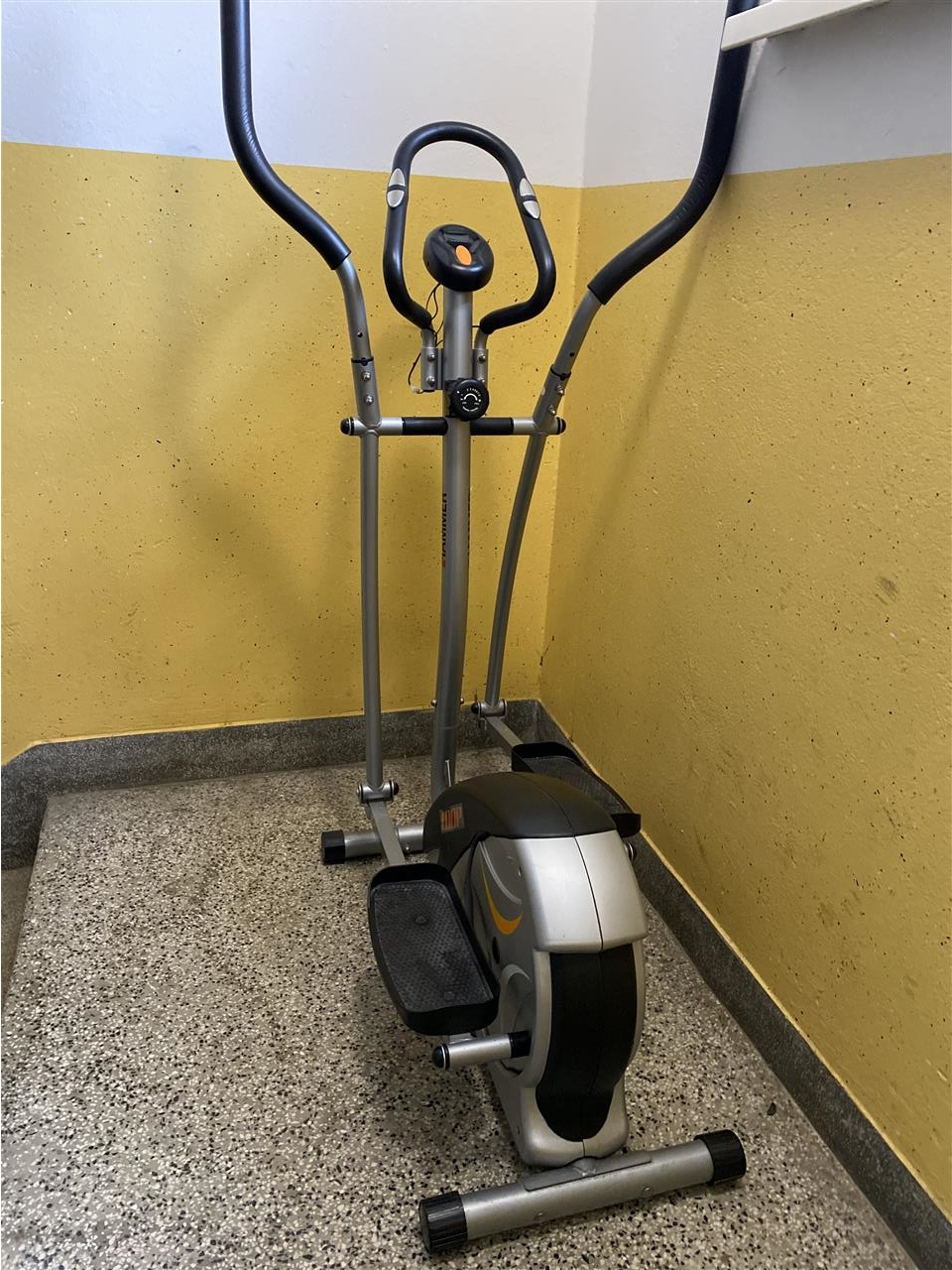 Orbitrek-model-ri