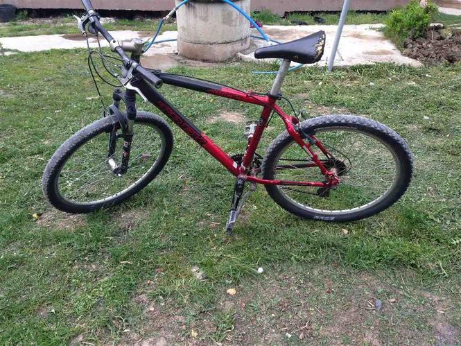 TREK