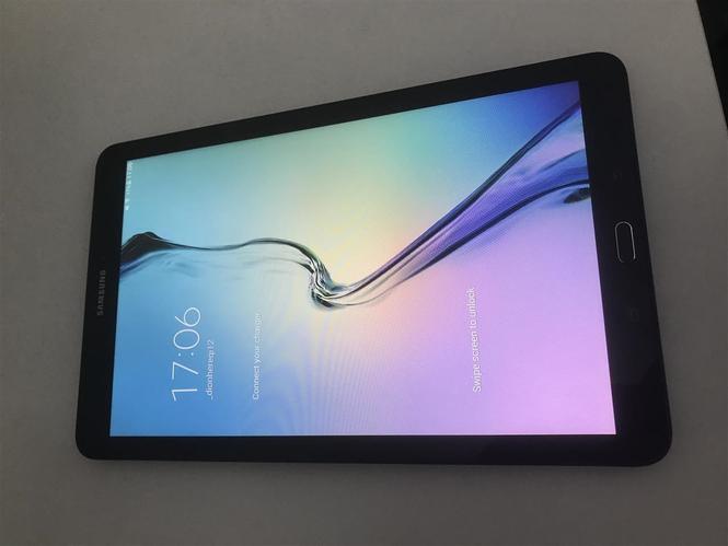 Tablet Samsung Tab E