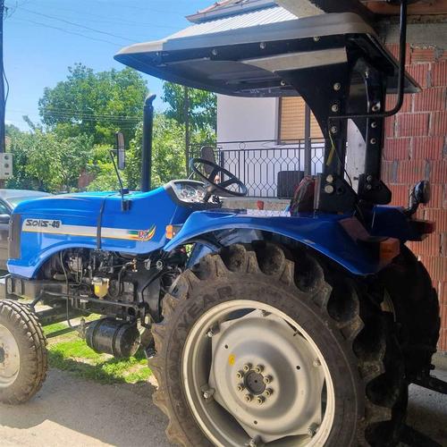 Traktor Solis