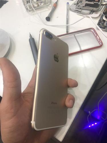 iPhone 7+