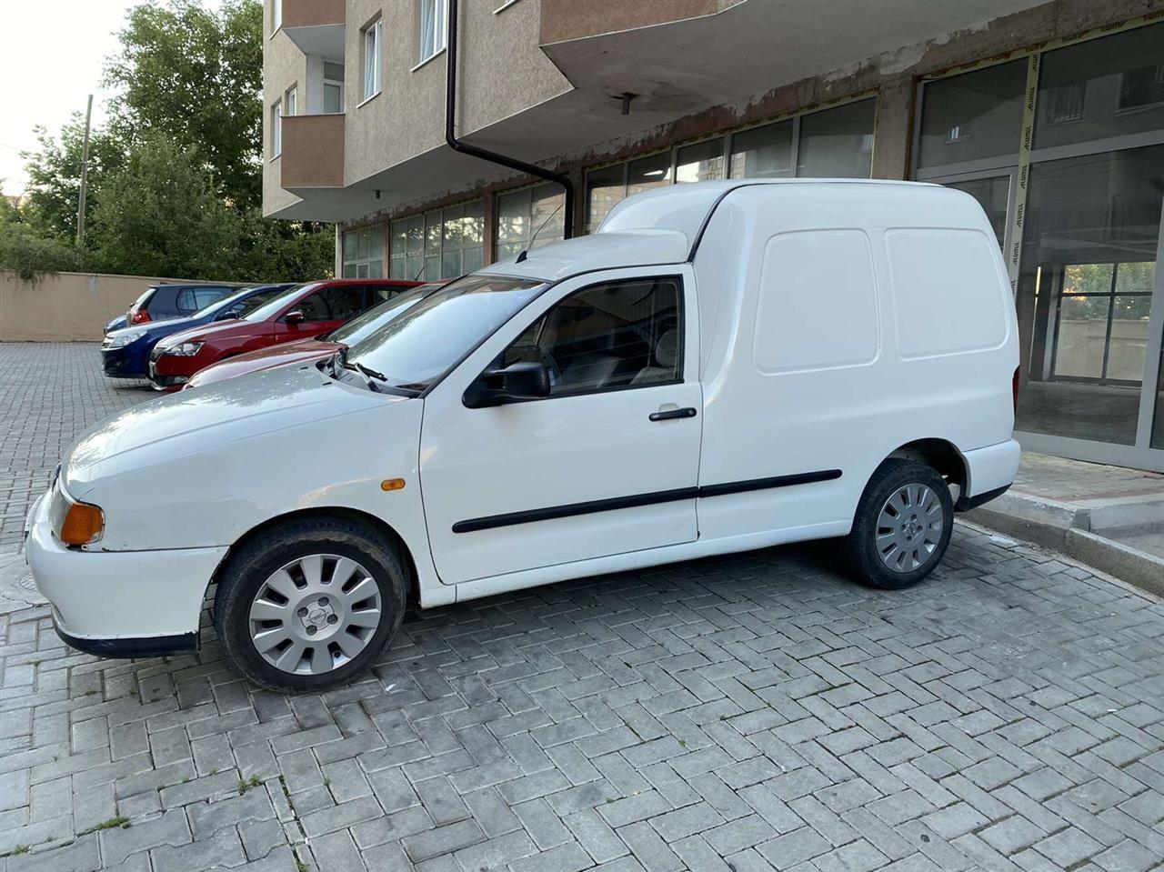 Caddy-