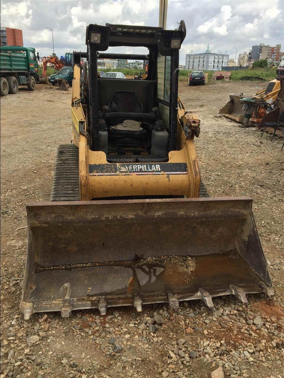 Cat-257-b-