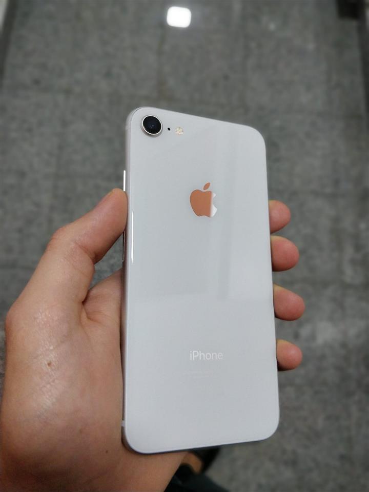 Iphone-8