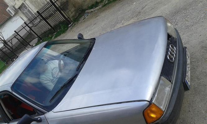 Audi 80