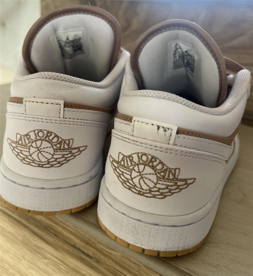 Nike-Air-Jordan--numër-41--ardhur-nga-DE--40-+posta