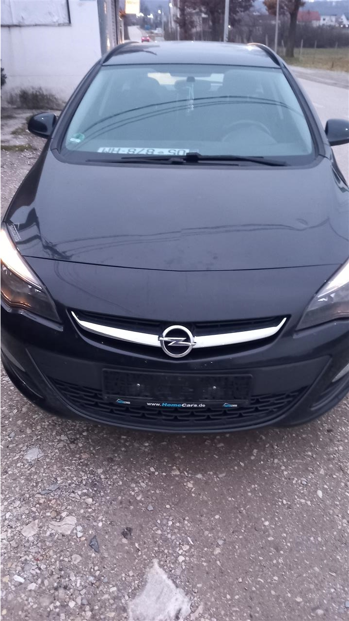 Opel-Astra-2014-Ecotec