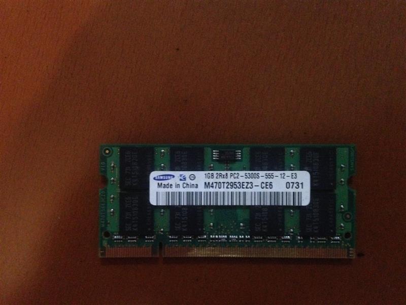 Adapter-dhe-Ram-memorie-per-Llaptop