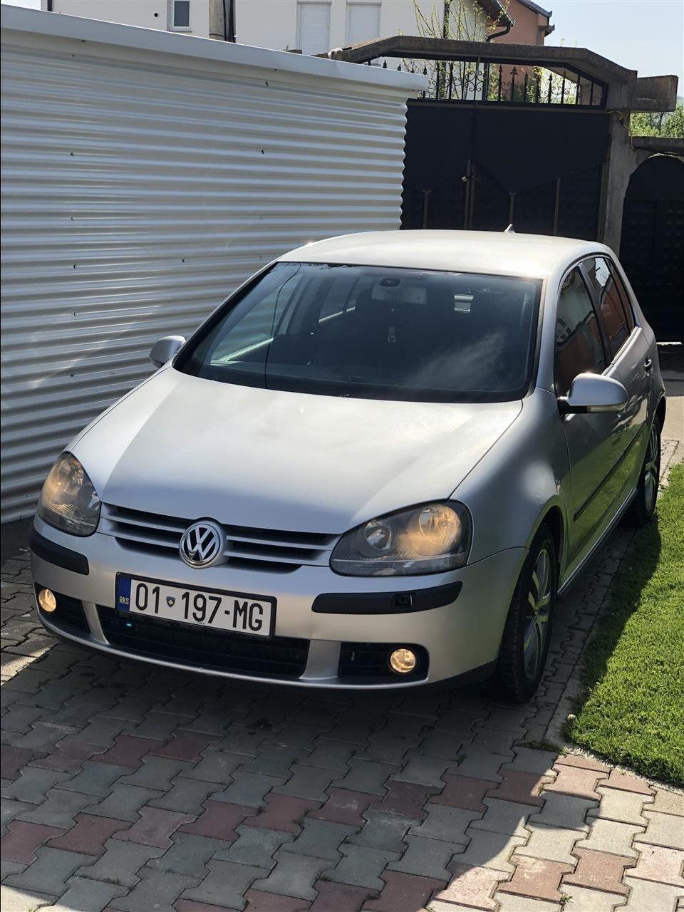 Shes-Golf-5
