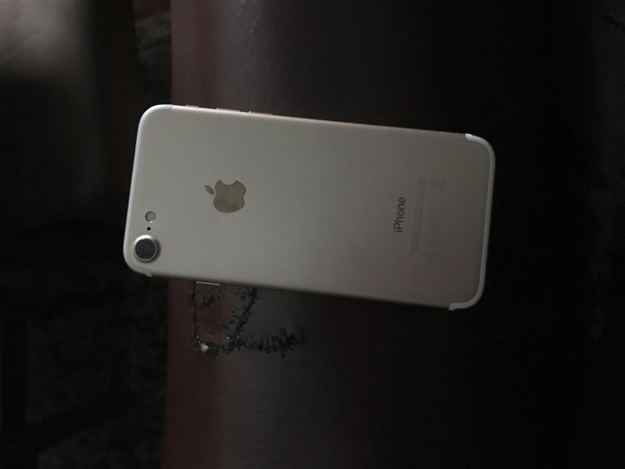 Iphone-7-plus-iphone-7