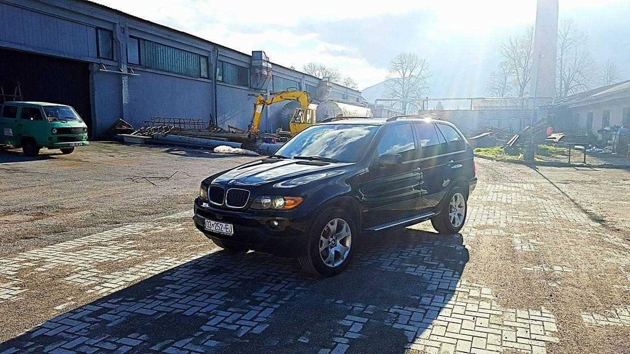 BMW