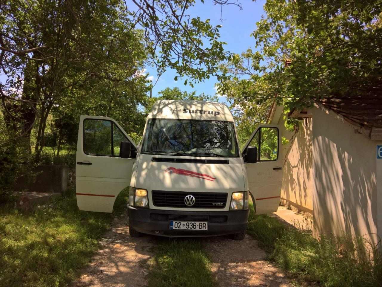 VW-LT28