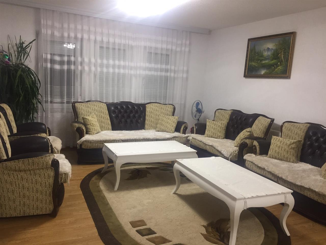 Kauqa-mobile-per-sallon-