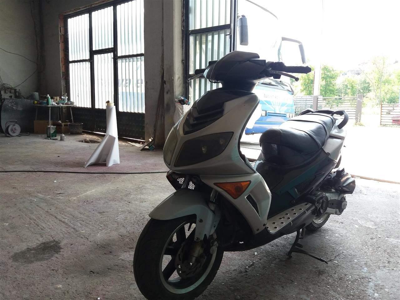 Skuter-
