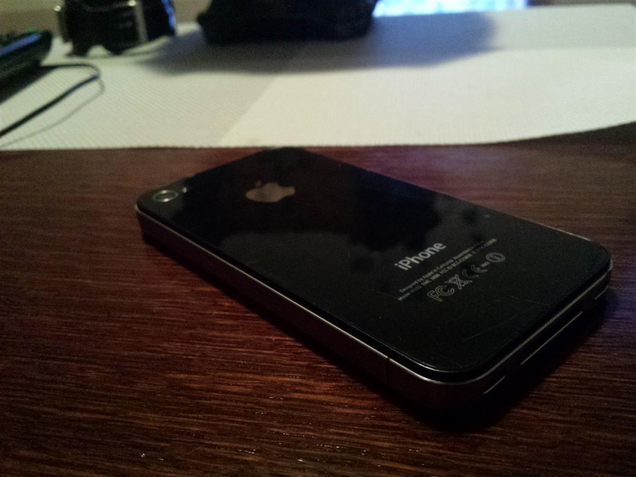 IPHONE-4-
