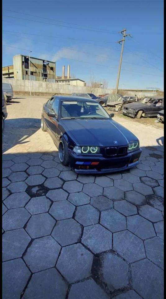 BMW-e36