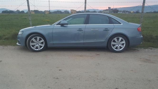 Shitet   AUDI   A4