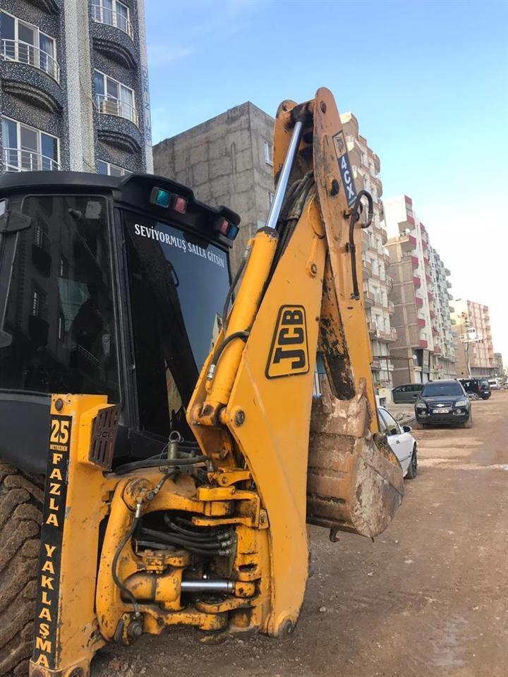 JCB-2007-MODEL-FADROM