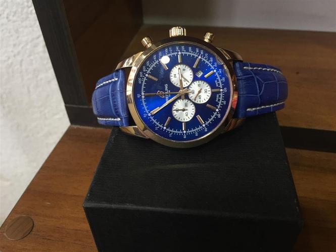 Shitet ora Breitling