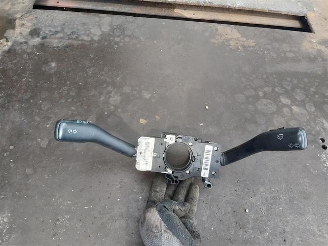 Raketat për Golf 4