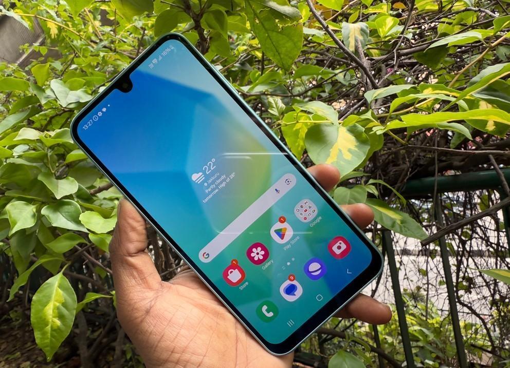 shitet-telefoni-Samsung-origjinal