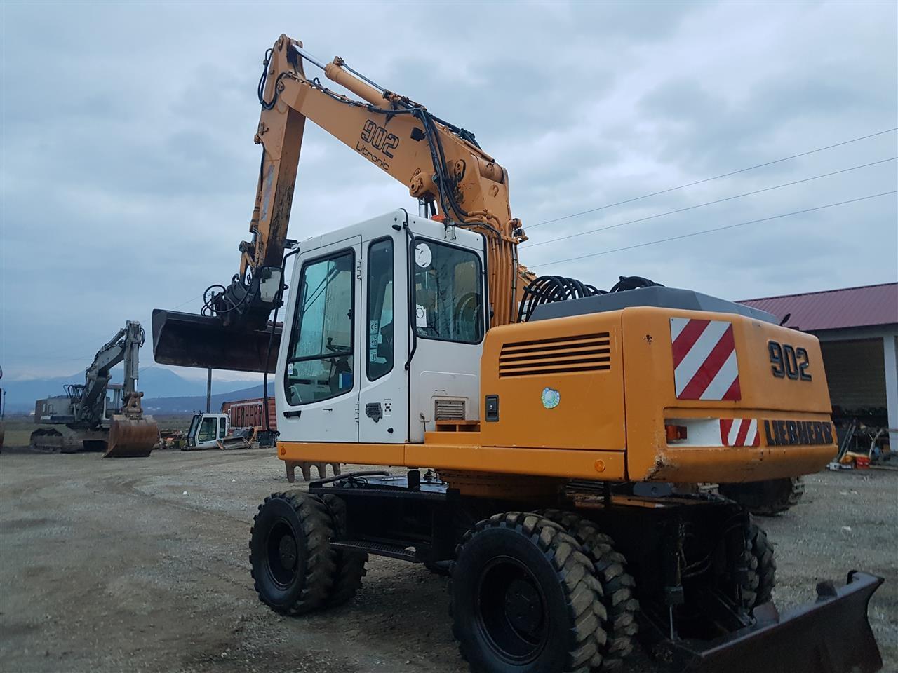 LIEBHERR